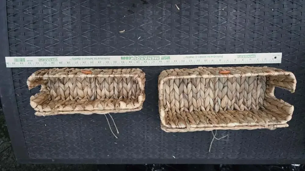 Set Of 2 Water Hyacinth Woven Storage Baskets w/attach Lids Toggle Tie Closure